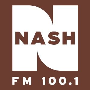 Logotipo de la emisora ​​de radio KBBM Nash 100.1 FM