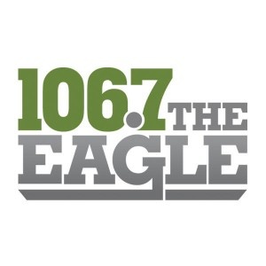 Logotipo de la emisora ​​de radio 106.7 The Eagle